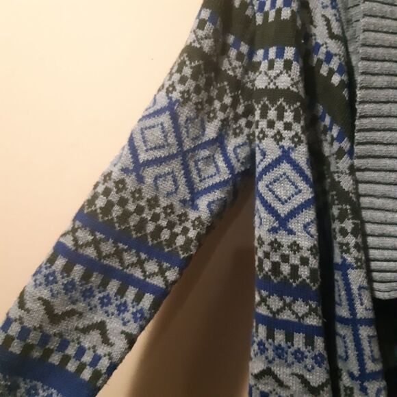 Forever 21 Shawl Poncho/Sweater Argyle/Dimond - Picture 8 of 10